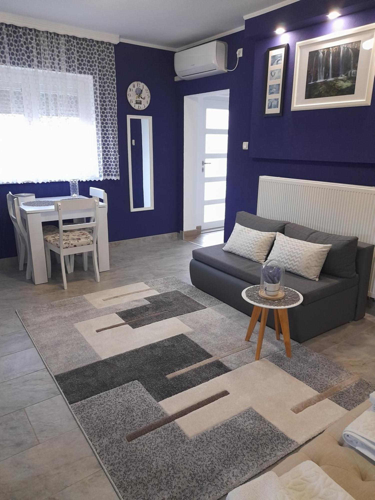Studio Apartman Marta โคเรนนิซา ภายนอก รูปภาพ